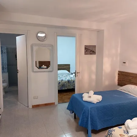 Casa Tra Cielo E Mare ベッド・アンド・ブレックファスト リーパリ