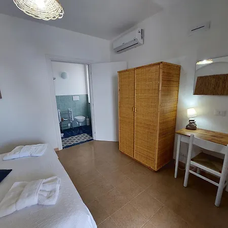 ベッド・アンド・ブレックファスト Casa Tra Cielo E Mare