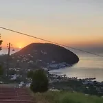 Bed and Breakfast Casa Tra Cielo E Mare