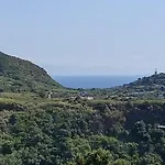 Bed and Breakfast Casa Tra Cielo E Mare Λίπαρι