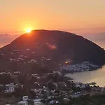 Casa Tra Cielo E Mare Bed and Breakfast 4*